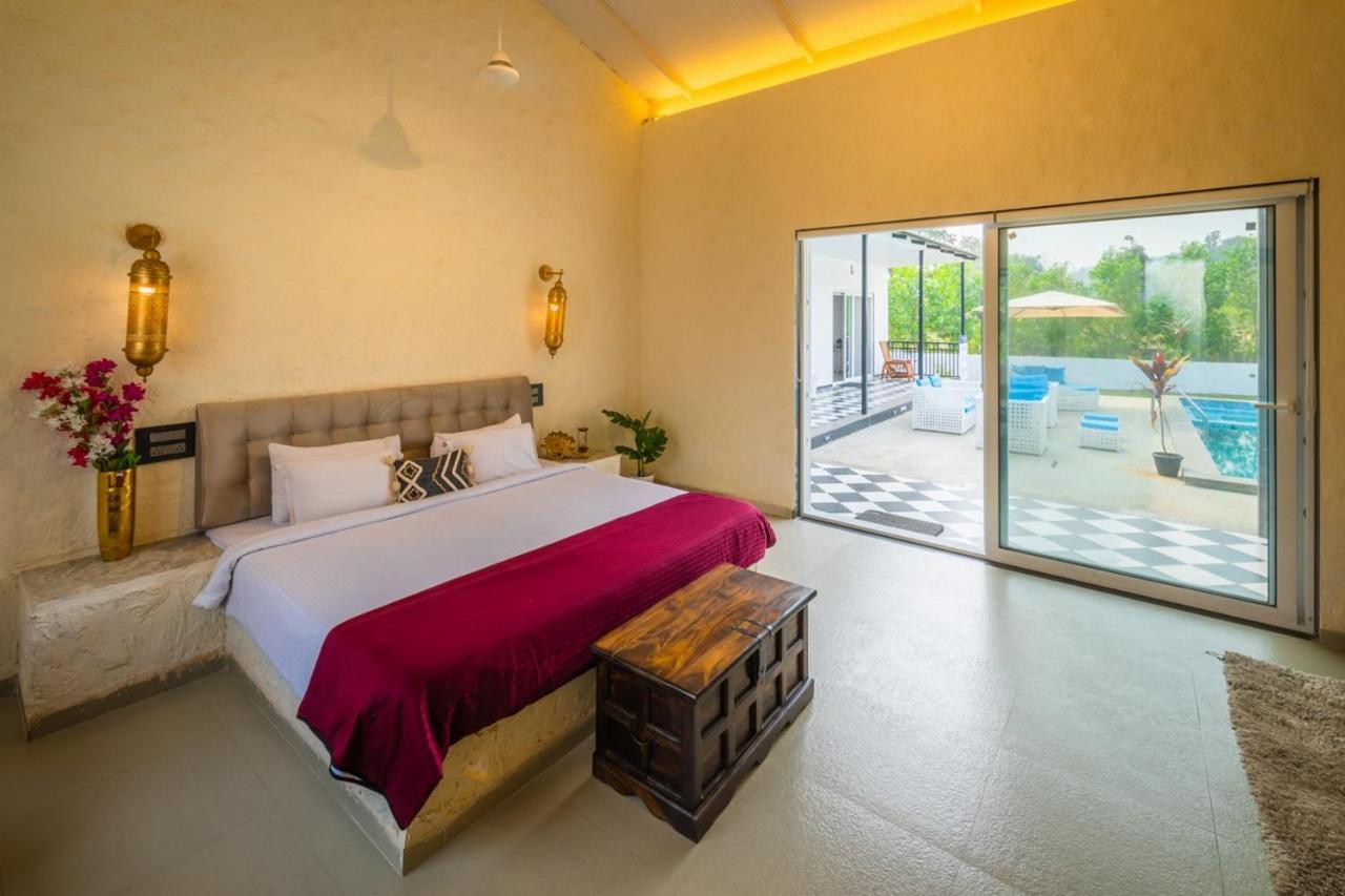 Saffronstays Turquoise Maison, Karjat Buitenkant foto