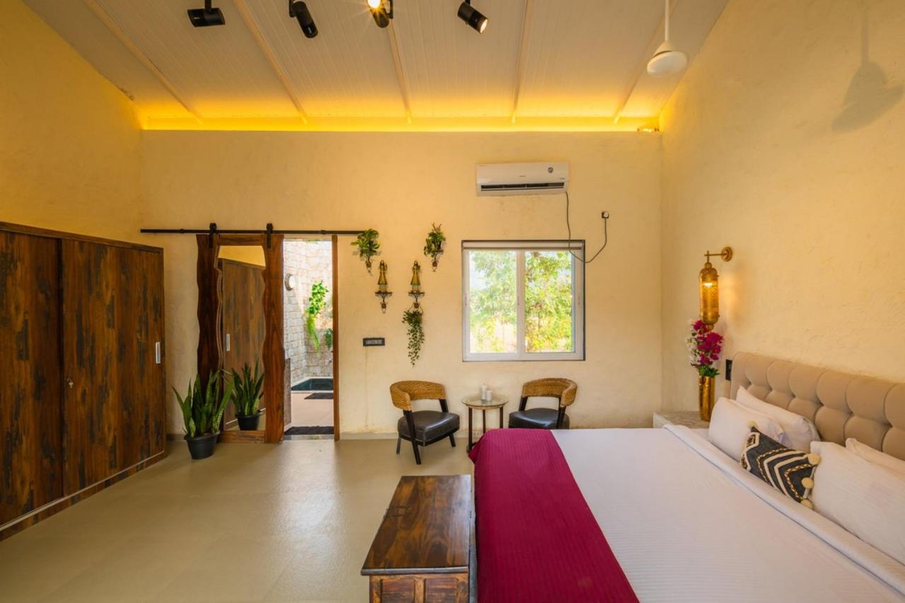 Saffronstays Turquoise Maison, Karjat Buitenkant foto