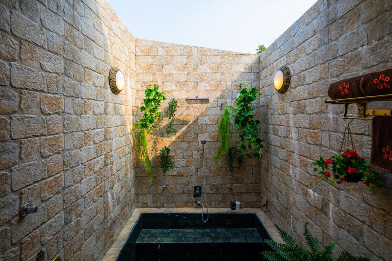 Saffronstays Turquoise Maison, Karjat Buitenkant foto