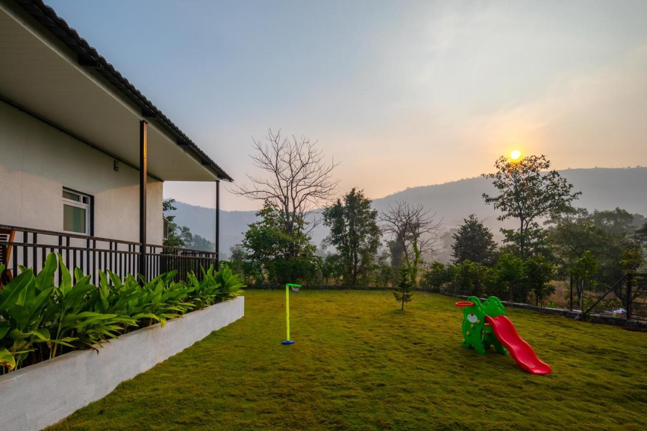 Saffronstays Turquoise Maison, Karjat Buitenkant foto